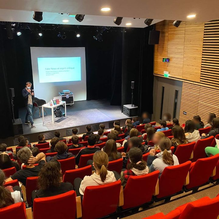 « Fake news et esprit critique » à la médiathèque de Peyruis